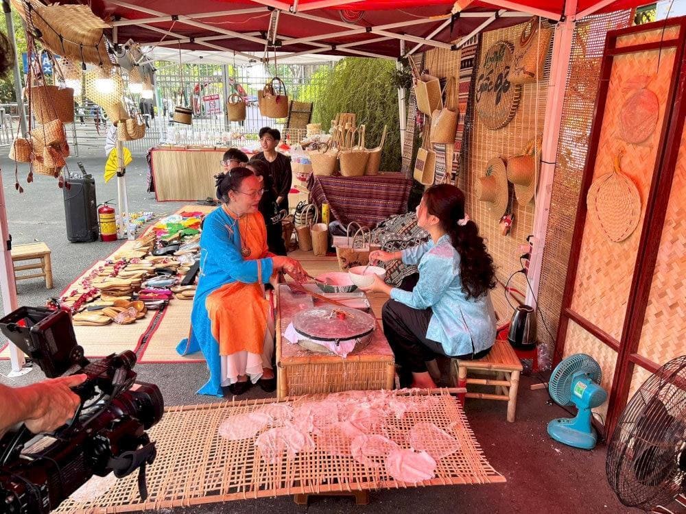 The Zoo is also a place where traditional cultural festivals are frequently held